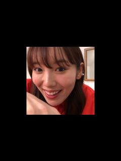 [x]飯豊まりえの顔が急接近!コーヒー目線でプライベートをのぞき見!? 話題の「#飯豊まりえに飲まれてみた」まとめ動画公開 - YouTube