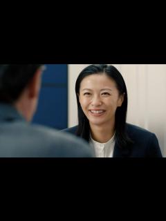 [x]榮倉奈々、“みずほの人”として銀行窓口でお出迎え！？10年ぶり共演の光石研に感慨「とても嬉しい」 みずほ銀行CM第2弾『その人はみずほの人 ...