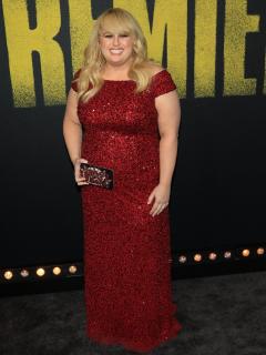 [x]Photo : Rebel Wilson à la première de 'Pitch Perfect 3' qui théâtre ...