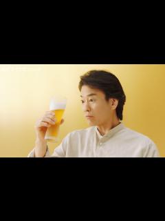 [x]唐沢寿明、美味しいビールにビックリ顔、思わず「おいし！」 新『キリン一番搾り 糖質ゼロ』新CM - YouTube