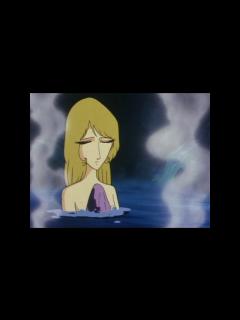 [x]風呂で泳ぐメーテル【銀河鉄道999】 - YouTube