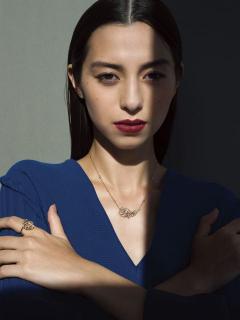 [x]中条あやみが出合う、「ブシュロン」のアイコンジュエリー